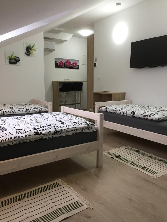 Sobe-Rooms Kvatric Zagreb Buitenkant foto