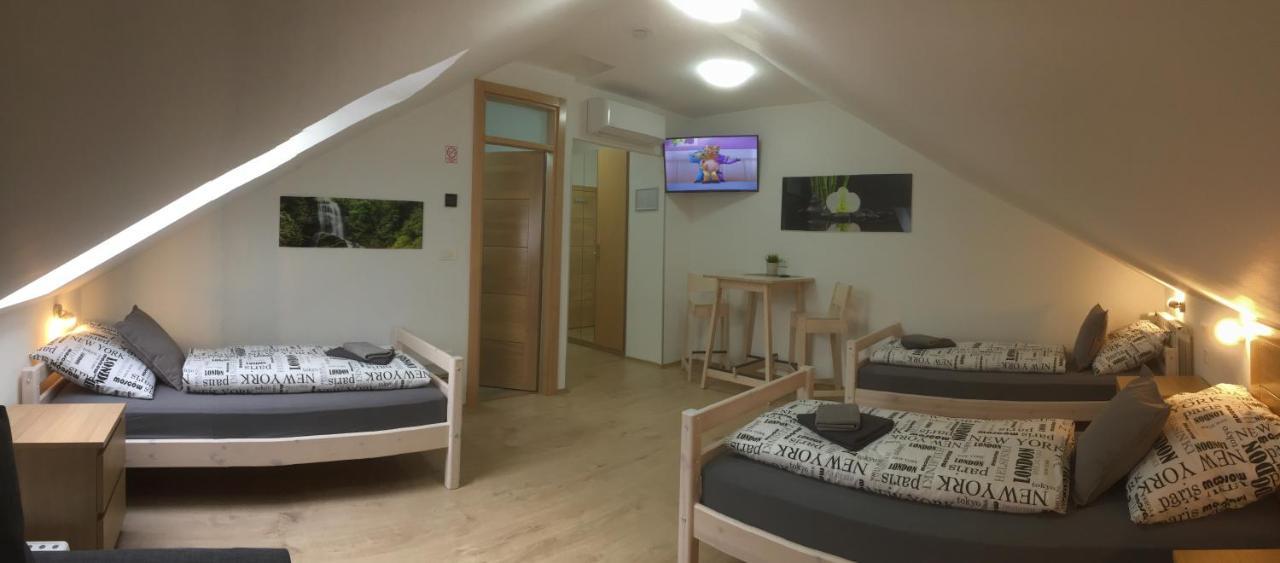 Sobe-Rooms Kvatric Zagreb Buitenkant foto